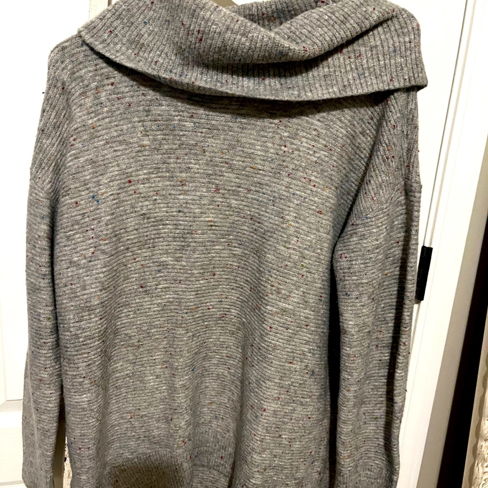 LOFT Sweater